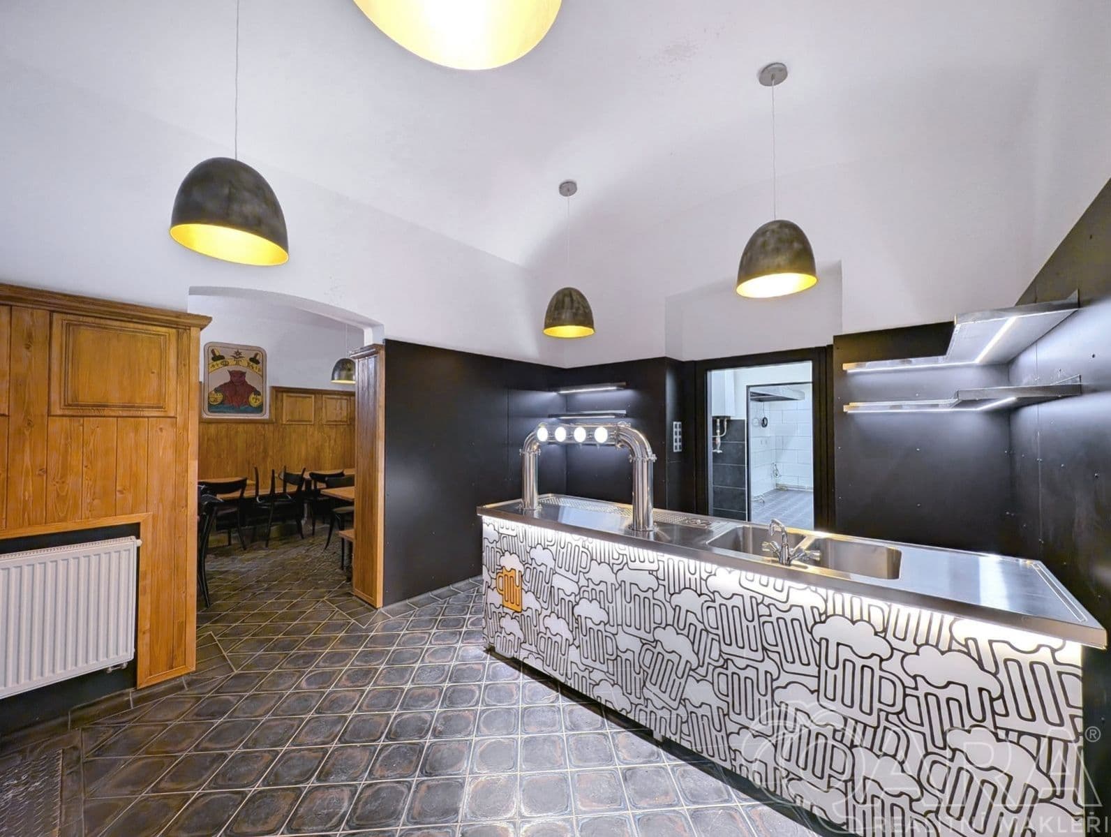 Pronájem restaurace 128 m2, Na Zbořenci, Praha - Nové Město